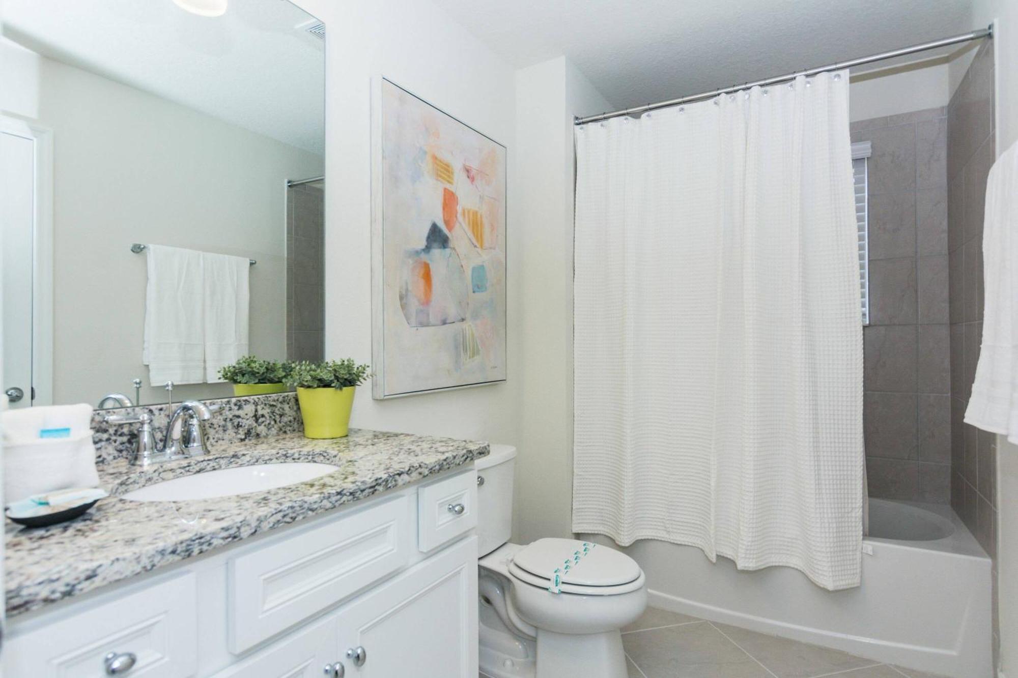 Fabulous With Pool At Solterra St5501