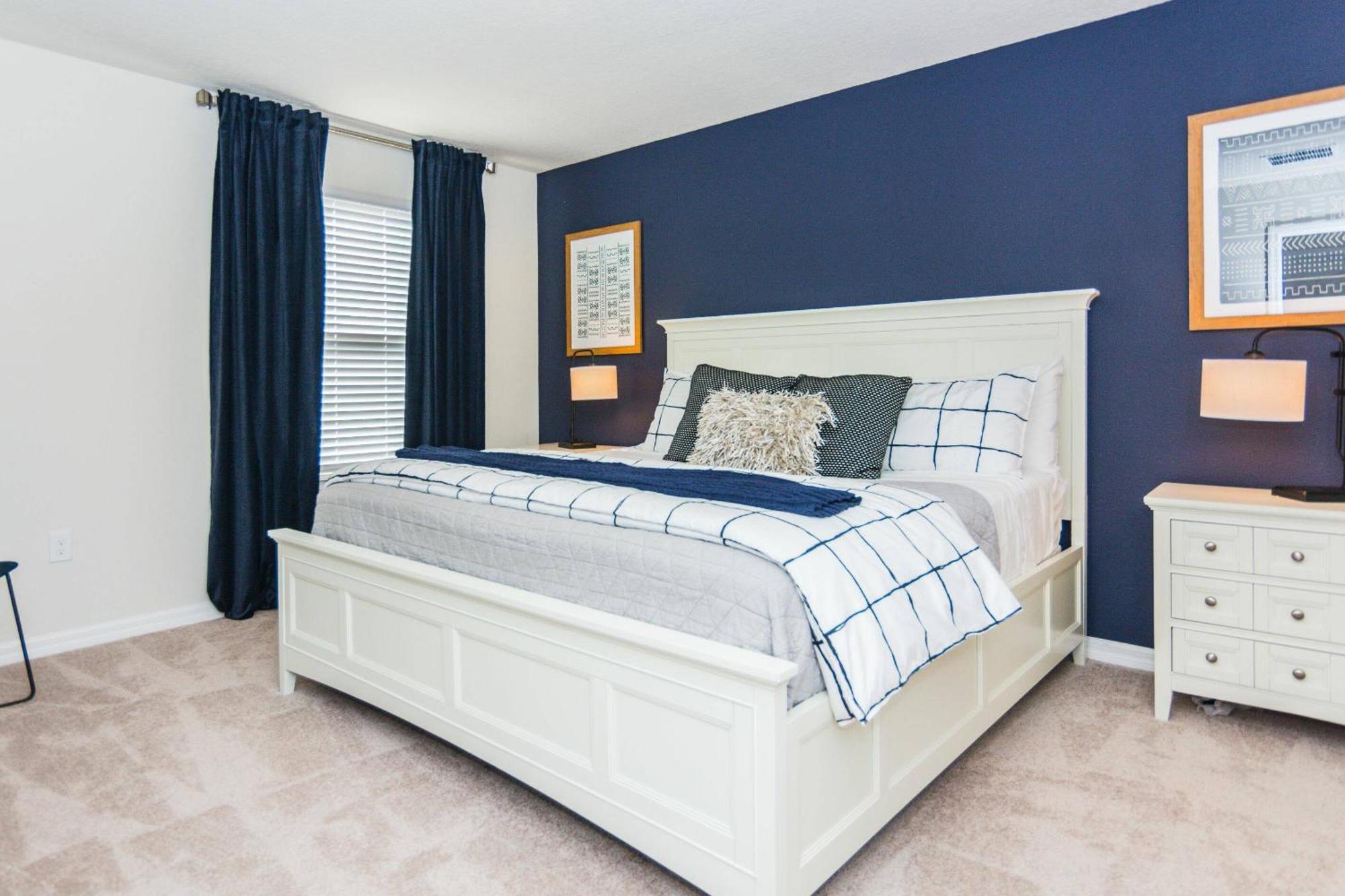 Fabulous With Pool At Solterra St5501 *
